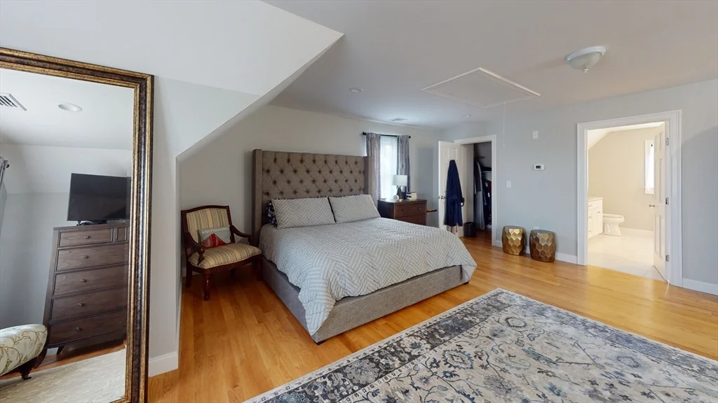 3 bed, 4+ bath apartment for rent at 56 Albemarle Rd, Waltham — photo 10 of 18