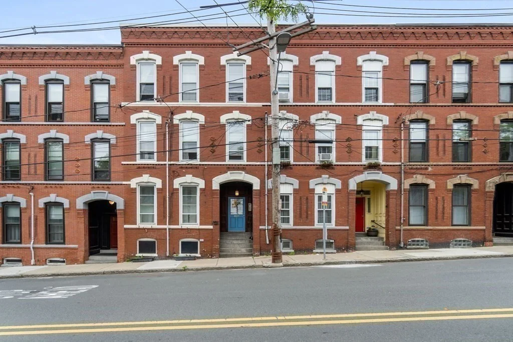 2 bed, 1 bath apartment for rent at 56 Beacon St Unit 2, Chelsea — photo 19 of 20