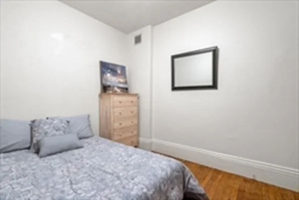 2 bed, 1 bath apartment for rent at 56 Beacon St Unit 2, Chelsea — photo 13 of 20