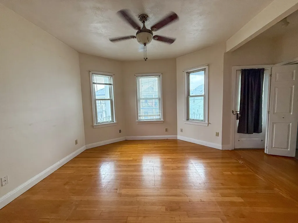 3 bed, 2 bath apartment for rent at 56 Bowdoin St Unit 2, Medford — photo 8 of 30