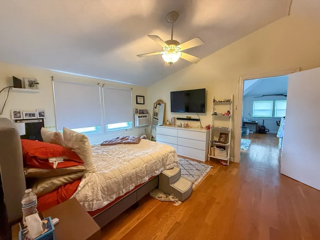 3 bed, 2 bath apartment for rent at 56 Bowdoin St Unit 2, Medford — photo 26 of 30