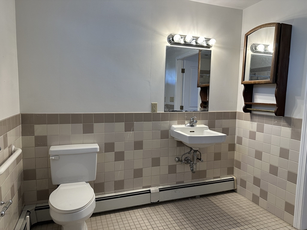2 bed, 2 bath apartment for rent at 56 Bower St Unit 1, West Medford — photo 9 of 16