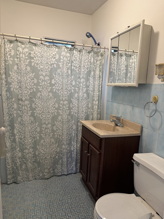 2 bed, 2 bath apartment for rent at 56 Bower St Unit 1, West Medford — photo 12 of 16