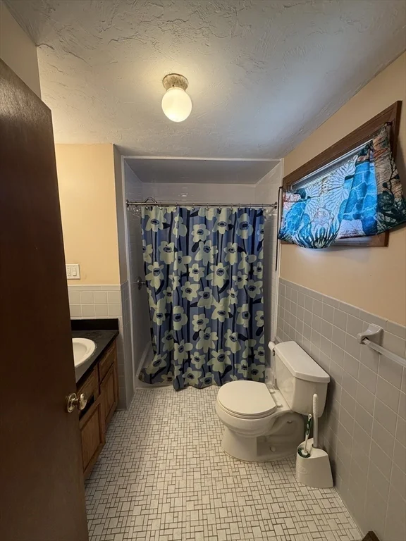 3 bed, 2 bath apartment for rent at 56 Boylston St Unit 56, Randolph — photo 11 of 21