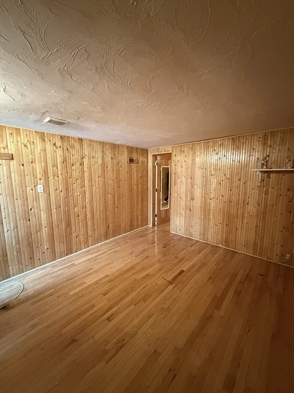 3 bed, 2 bath apartment for rent at 56 Boylston St Unit 56, Randolph — photo 16 of 21