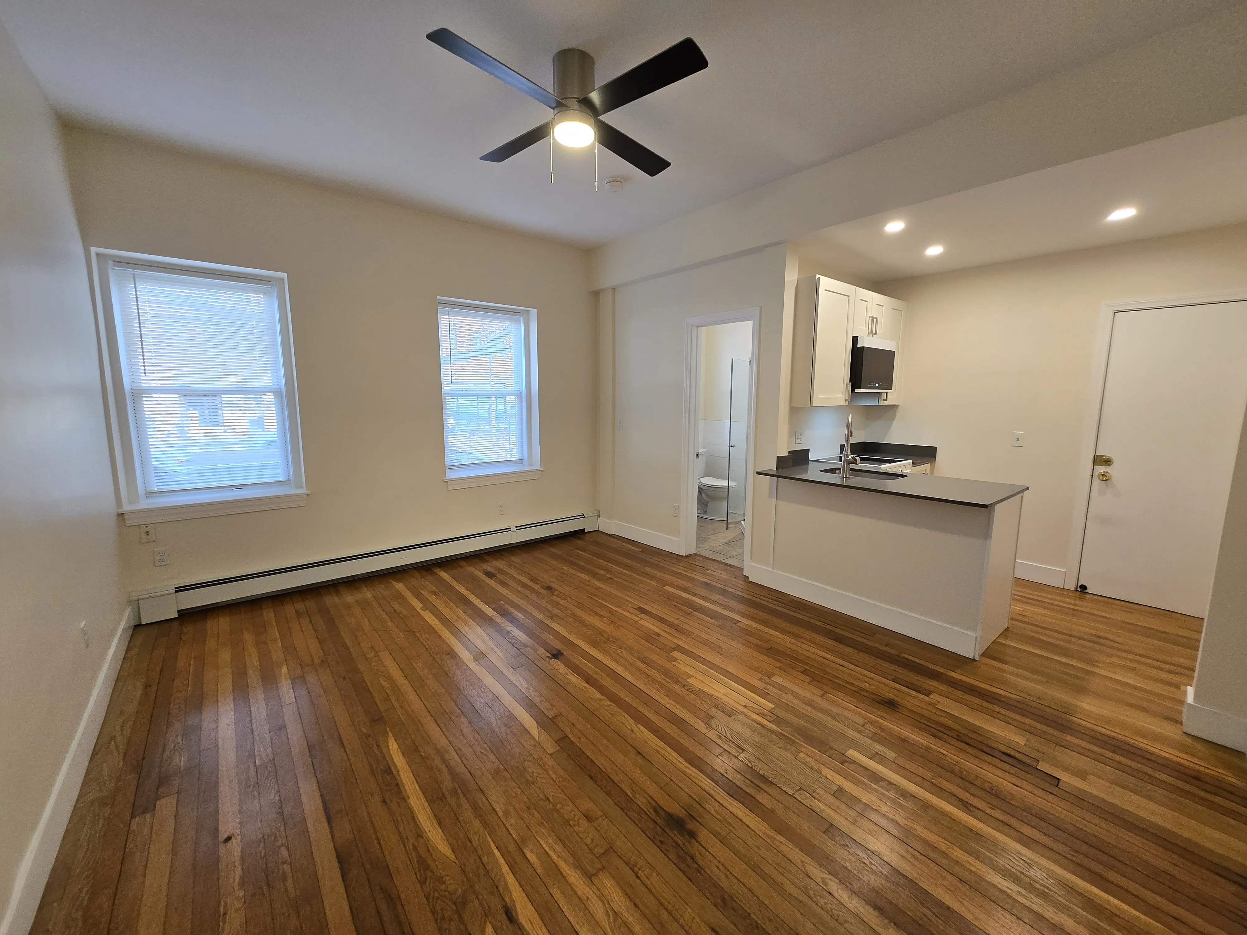 Studio bed, 1 bath apartment for rent at 56 Brighton Ave Unit 22, Brighton — photo 16 of 24