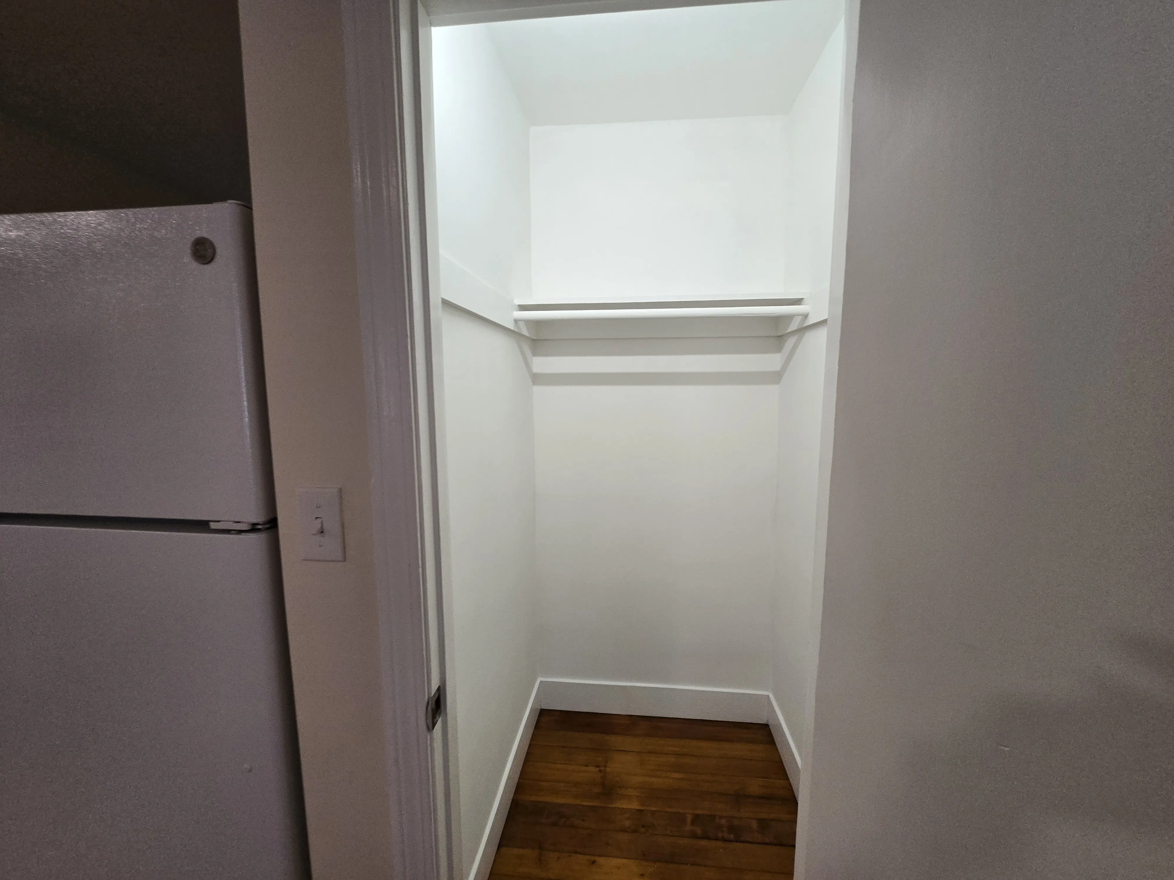Studio bed, 1 bath apartment for rent at 56 Brighton Ave Unit 22, Brighton — photo 15 of 24