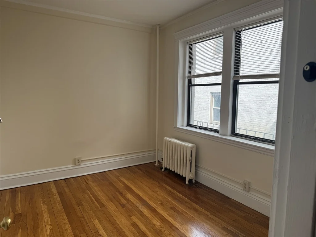 1 bed, 1 bath apartment for rent at 56 Charlesgate E Unit 146, Fenway — photo 4 of 8