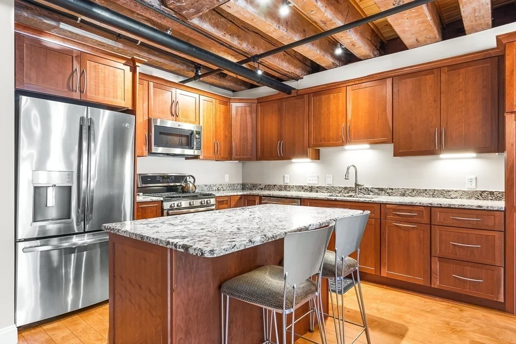 2 bed, 2 bath apartment for rent at 56 Commercial Wharf Unit 56, Boston Downtown — photo 9 of 31