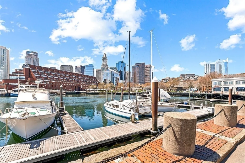 2 bed, 2 bath apartment for rent at 56 Commercial Wharf Unit 56, Boston Downtown — photo 4 of 31