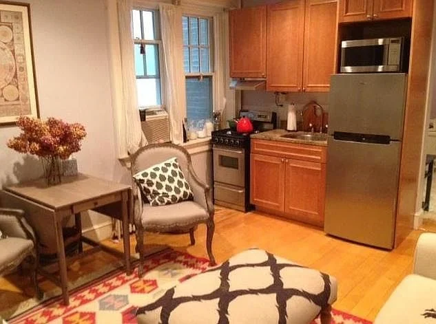 1 bed, 1 bath apartment for rent at 56 Commonwealth Ave Unit 25, Back Bay — photo 7 of 10