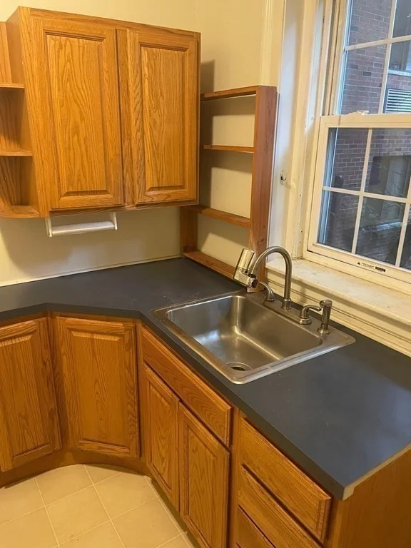 Studio bed, 1 bath apartment for rent at 56 Concord Ave Unit 6, Cambridge — photo 9 of 11
