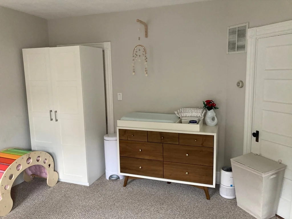 2 bed, 1 bath apartment for rent at 56 Cranch St Unit 2, Quincy — photo 8 of 17
