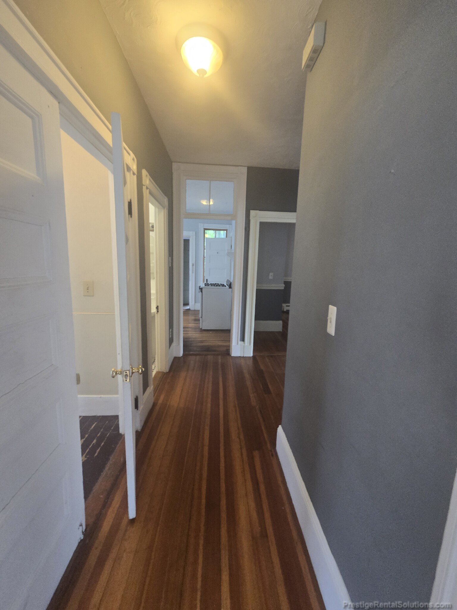 2.5 bed, 1 bath apartment for rent at 56 Creighton St Unit 2, Jamaica Plain — photo 4 of 15
