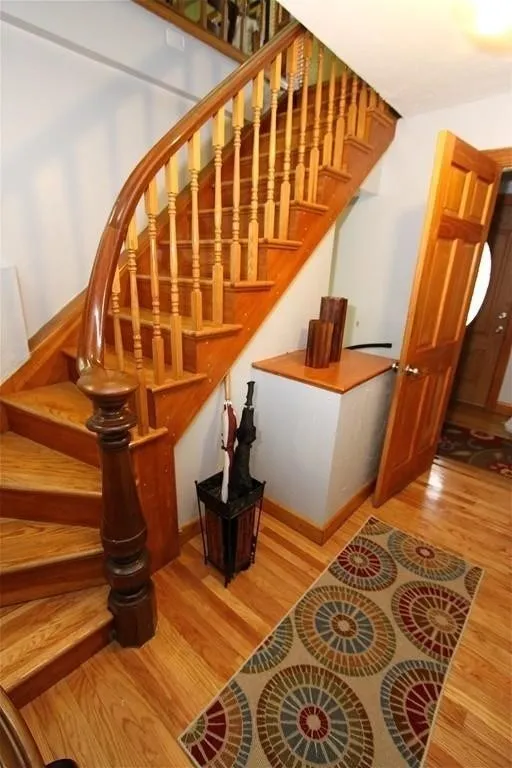 4 bed, 1 bath apartment for rent at 56 Crescent Ave Unit 2, Boston — photo 6 of 8
