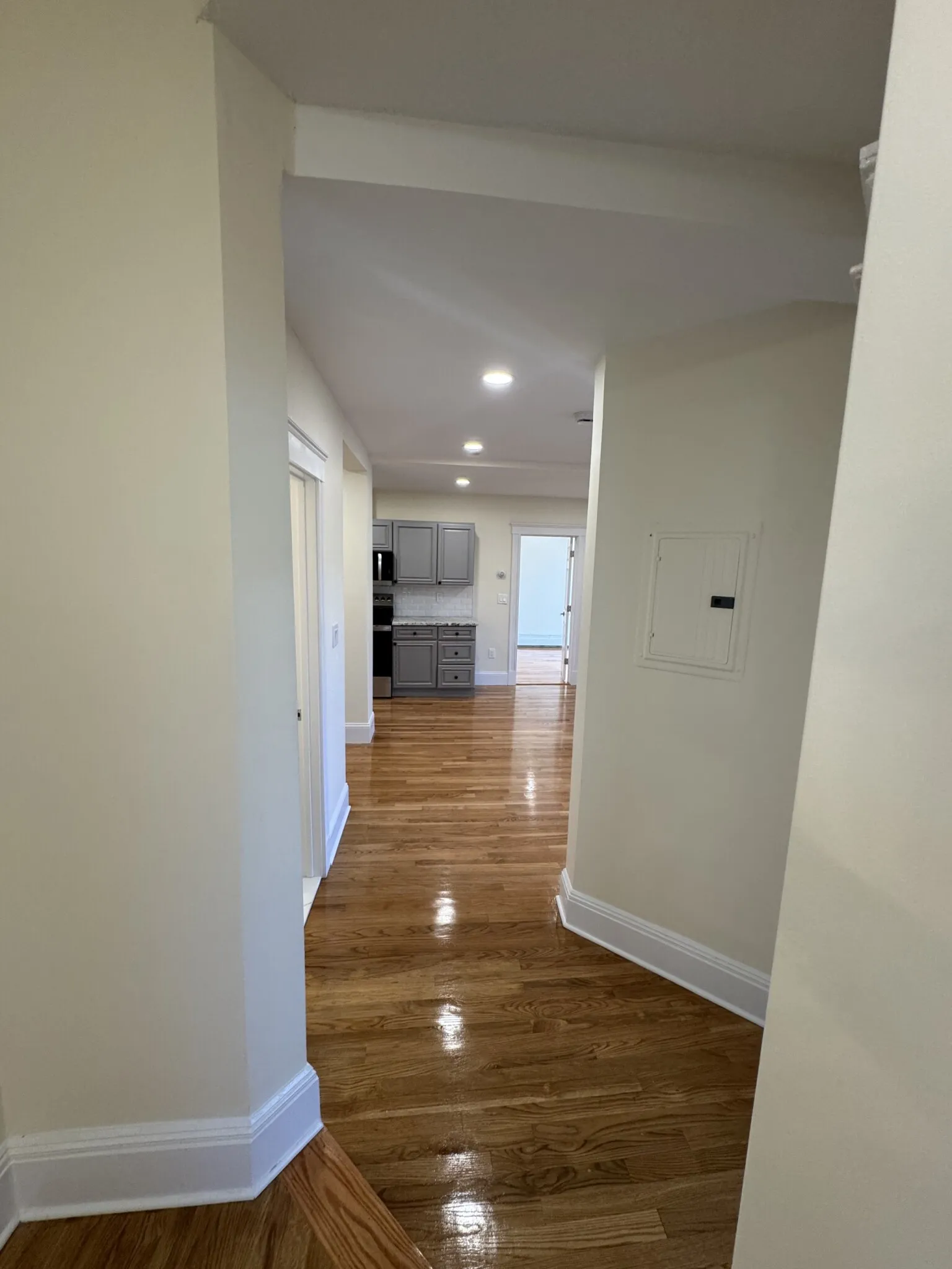 3 bed, 2 bath apartment for rent at 56 Cummings Rd Unit B, Brighton — photo 19 of 24