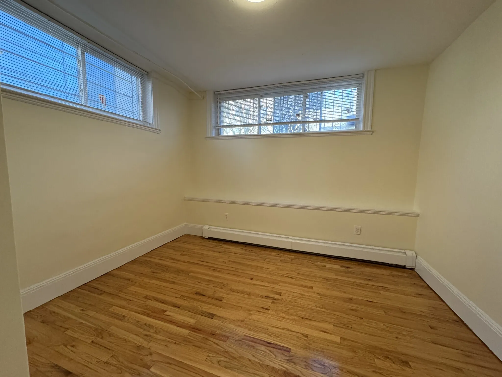 3 bed, 2 bath apartment for rent at 56 Cummings Rd Unit B, Brighton — photo 14 of 24