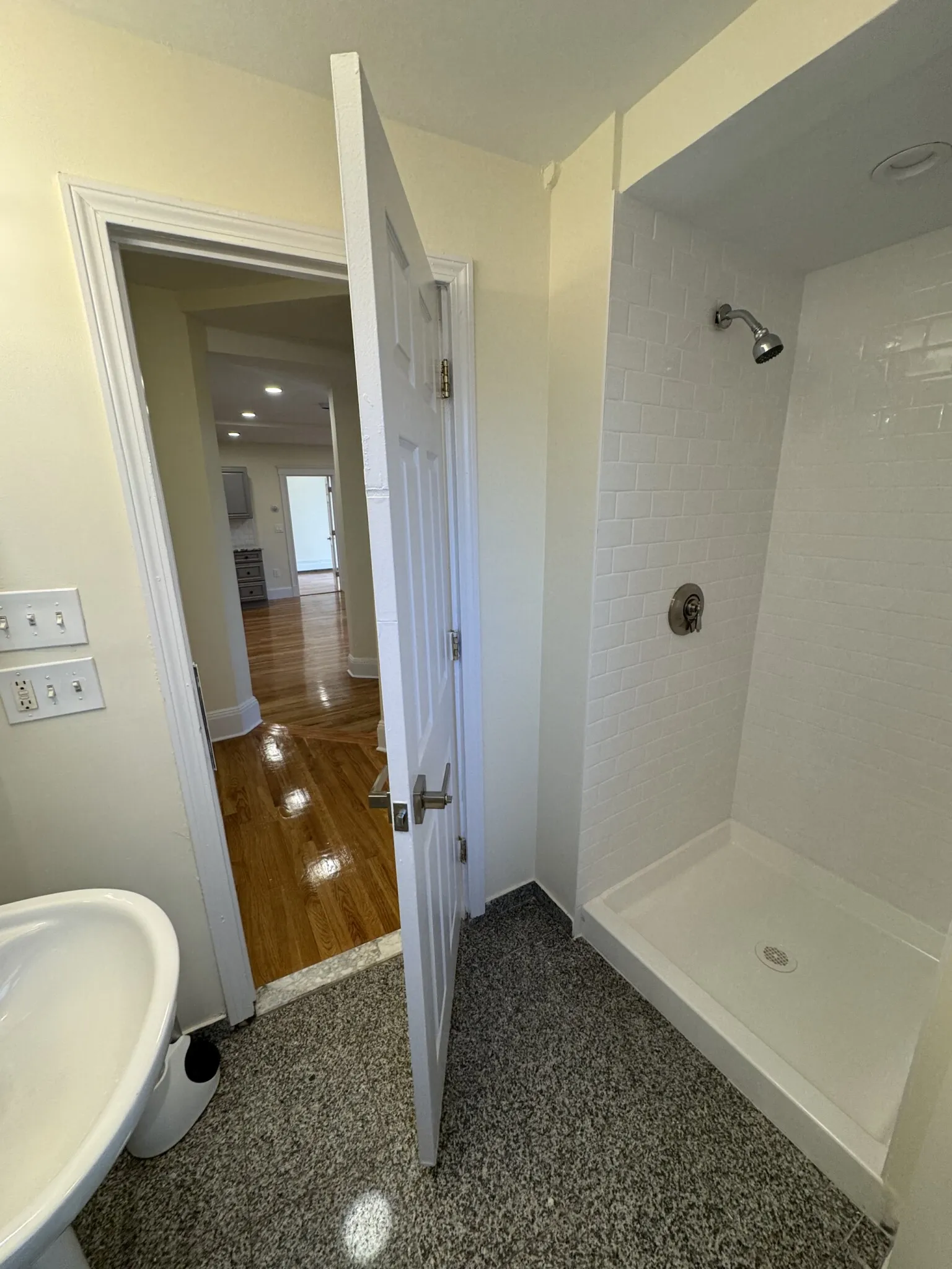 3 bed, 2 bath apartment for rent at 56 Cummings Rd Unit B, Brighton — photo 18 of 24