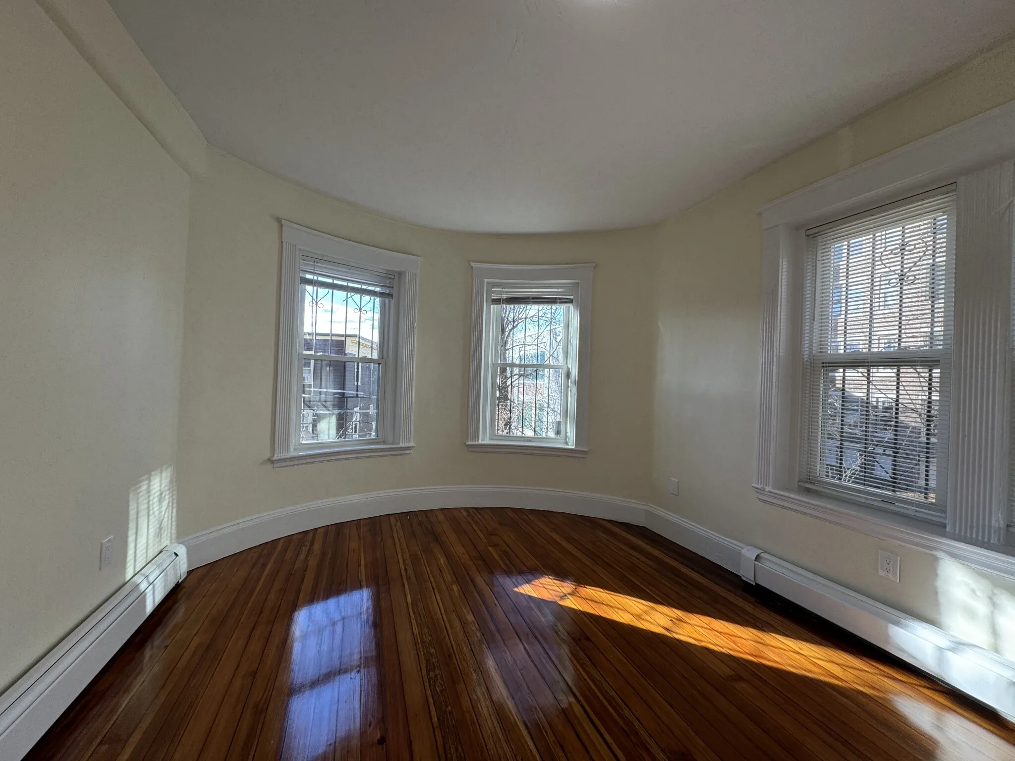 3 bed, 2 bath apartment for rent at 56 Cummings Rd Unit B, Brighton — photo 20 of 24