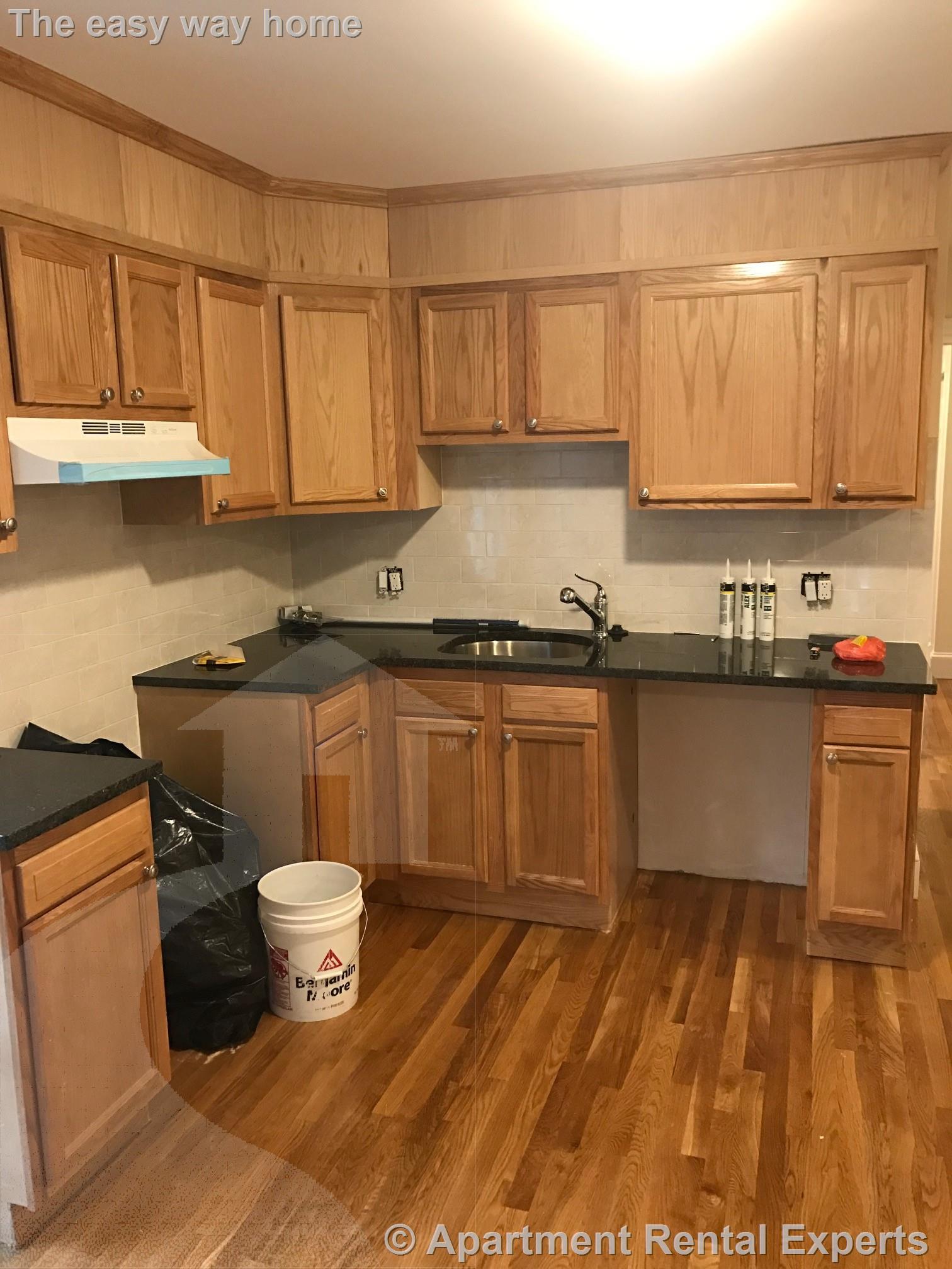 2 bed, 1 bath apartment for rent at 56 Derby St Unit 3, Winter Hill