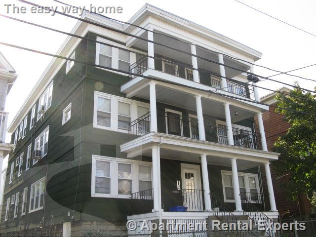 1 bed, 1 bath apartment for rent at 56 Derby St Unit 4, Winter Hill