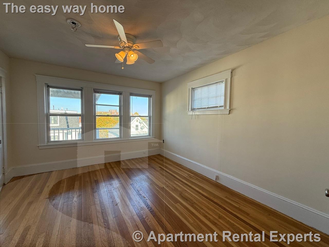 1 bed, 1 bath apartment for rent at 56 Derby St Unit 5, Winter Hill — photo 2 of 16