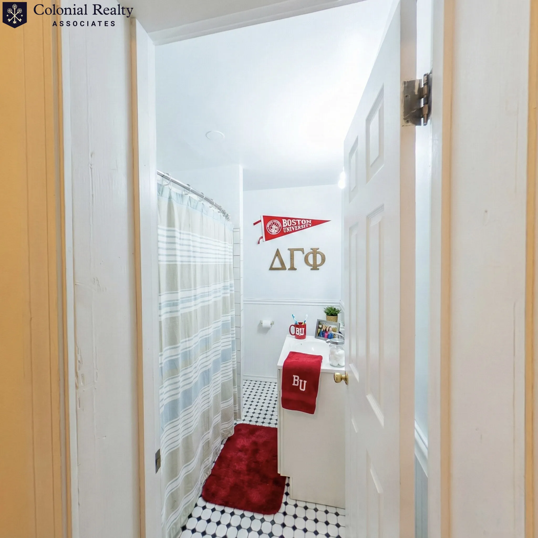 4 bed, 2 bath apartment for rent at 56 Egmont St Unit 11, North Brookline — photo 15 of 25