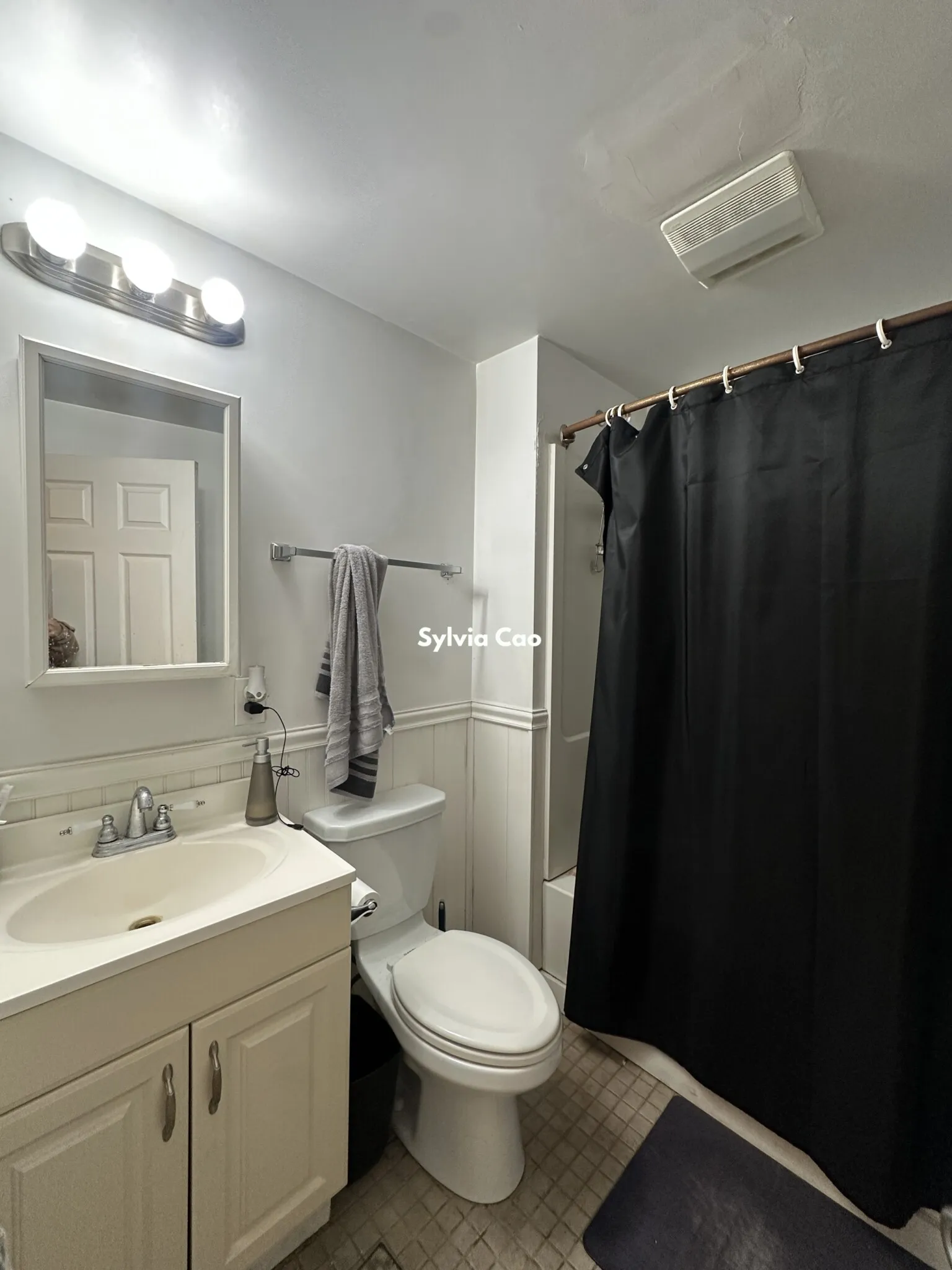 4 bed, 2 bath apartment for rent at 56 Egmont St Unit 3, North Brookline — photo 14 of 16
