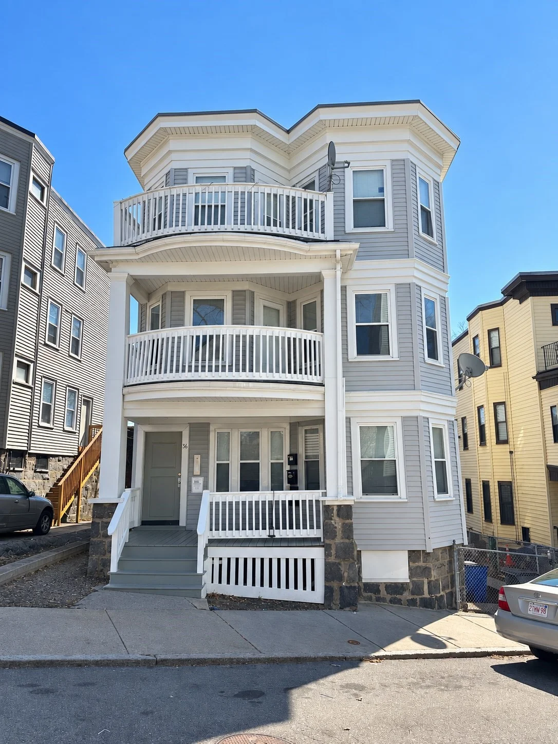 4 bed, 1 bath apartment for rent at 56 Everton St Unit 3, Dorchester — photo 1 of 25