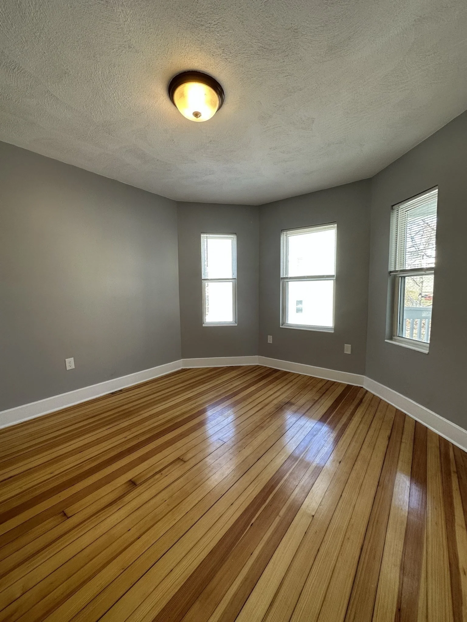 4 bed, 1 bath apartment for rent at 56 Everton St Unit 3, Dorchester — photo 10 of 25