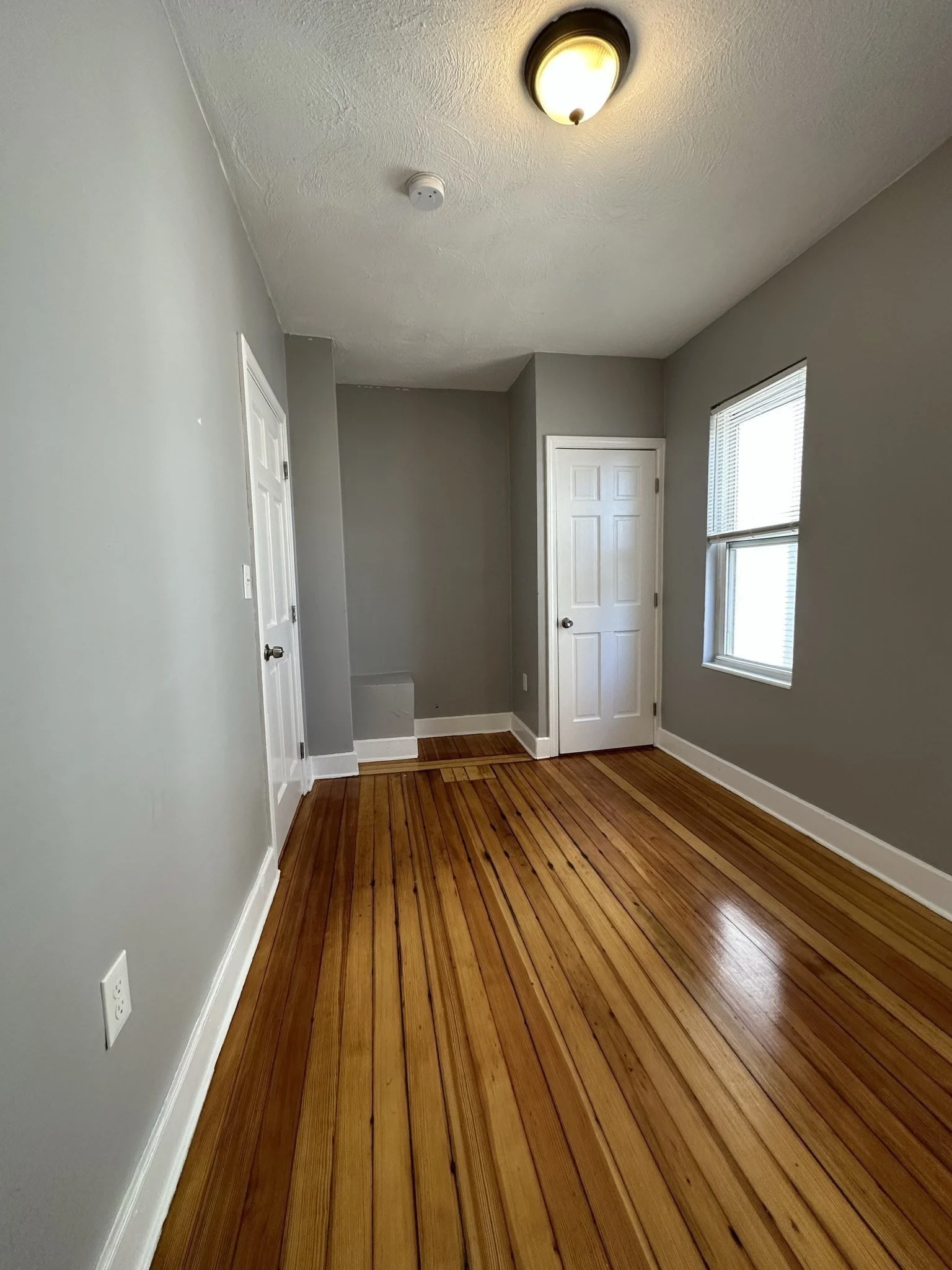 4 bed, 1 bath apartment for rent at 56 Everton St Unit 3, Dorchester — photo 21 of 25