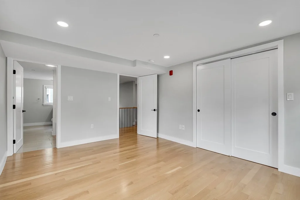 2 bed, 2 bath apartment for rent at 56 Franklin St Unit B, East Somerville — photo 8 of 19