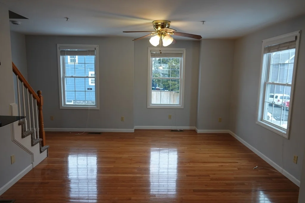 2 bed, 1 bath apartment for rent at 56 Gardner Ave Unit A, Lowell — photo 2 of 18