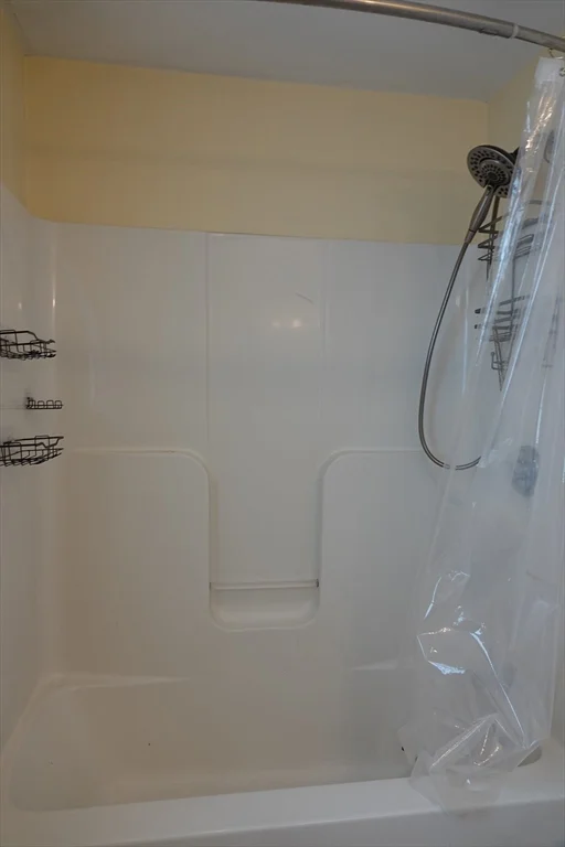 2 bed, 1 bath apartment for rent at 56 Gardner Ave Unit A, Lowell — photo 8 of 18