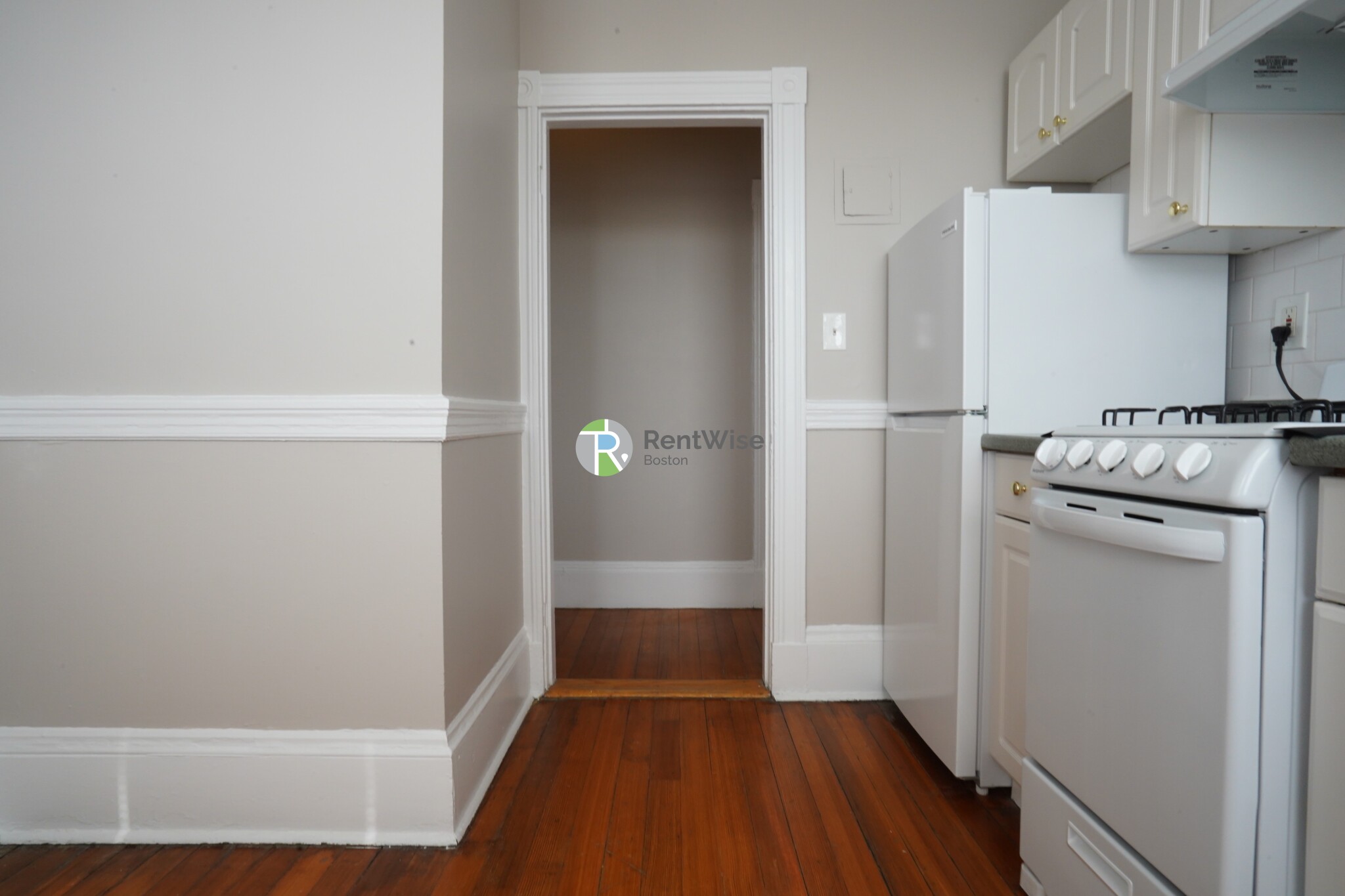1 bed, 1 bath apartment for rent at 56 Gardner St Unit 15, Allston — photo 11 of 14