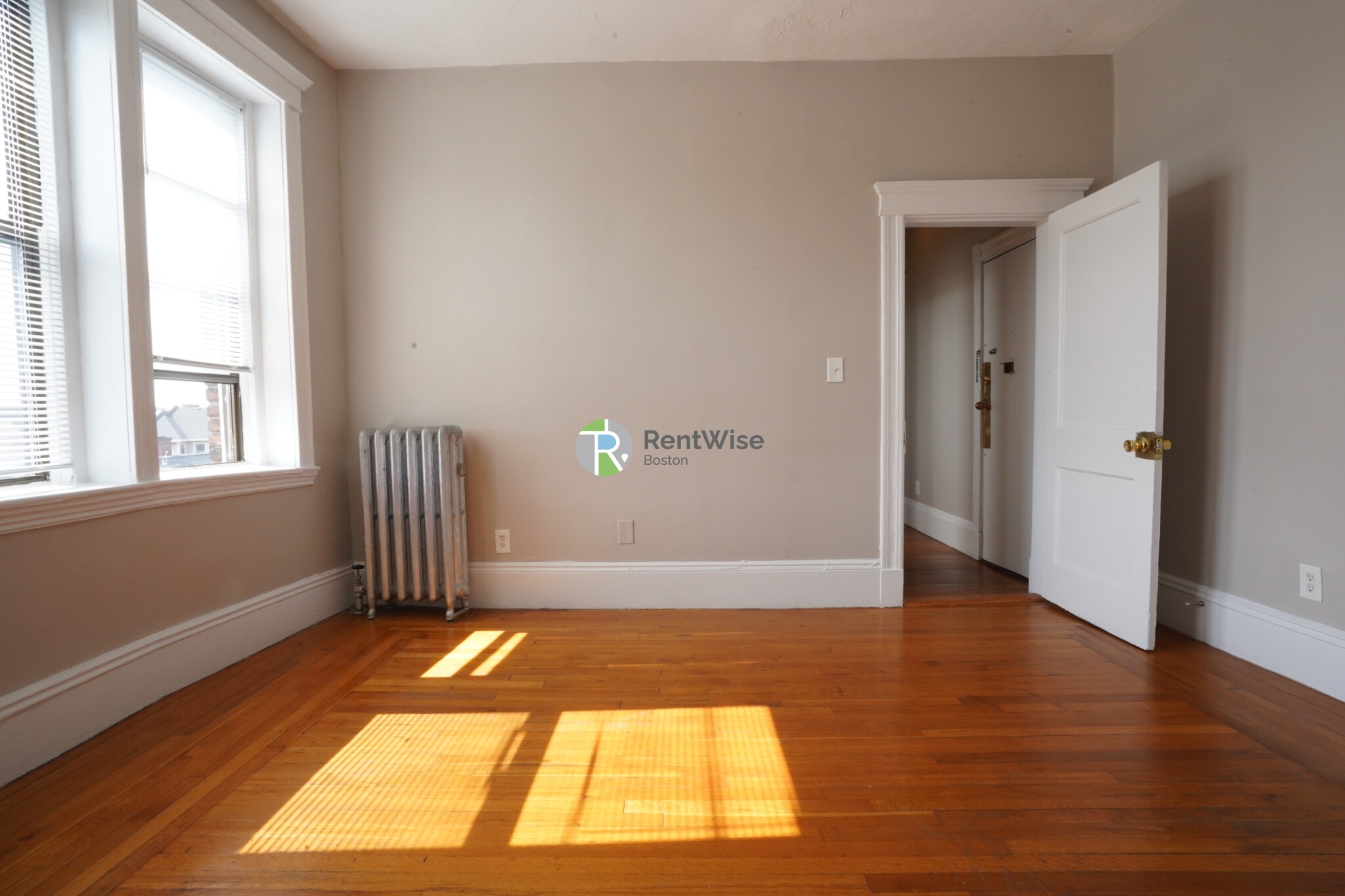 1 bed, 1 bath apartment for rent at 56 Gardner St Unit 15, Allston — photo 5 of 14