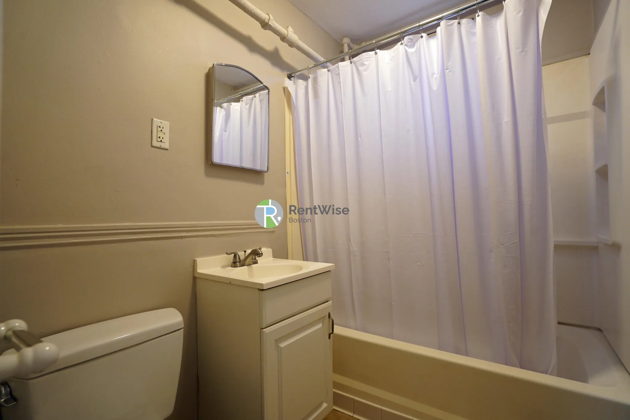 Studio bed, 1 bath apartment for rent at 56 Gardner St Unit 1A, Allston — photo 10 of 15