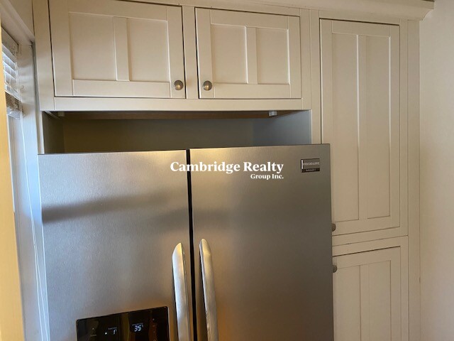 4 bed, 1 bath apartment for rent at 56 Gordon St Unit 2T, West Somerville — photo 3 of 17