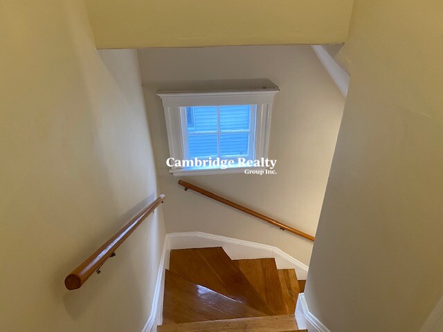 4 bed, 1 bath apartment for rent at 56 Gordon St Unit 2T, West Somerville — photo 10 of 17