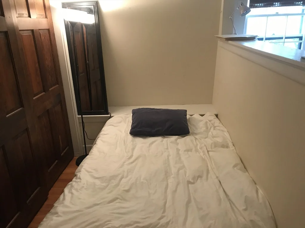 Studio bed, 1 bath apartment for rent at 56 Gray St Unit 6, South End — photo 10 of 10