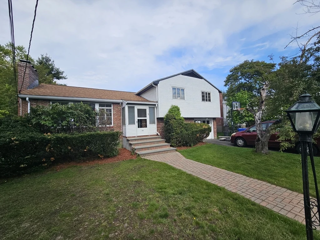 3 bed, 1 bath apartment for rent at 56 Great Meadow Rd, Newton — photo 1 of 32