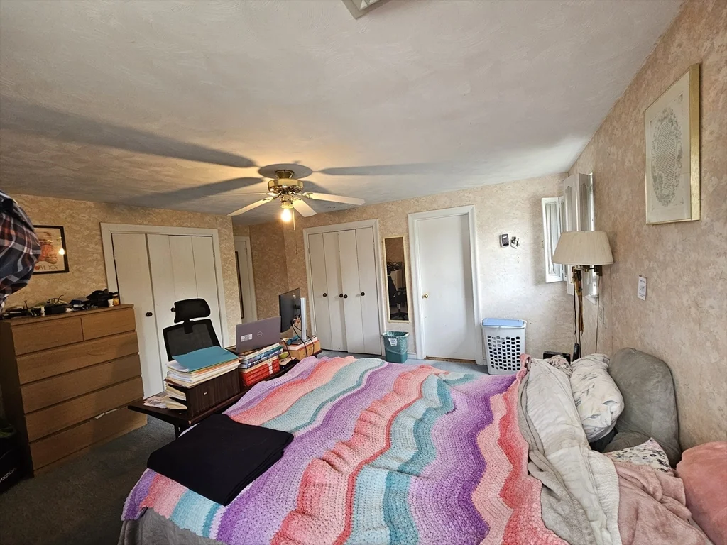 3 bed, 1 bath apartment for rent at 56 Great Meadow Rd, Newton — photo 17 of 32