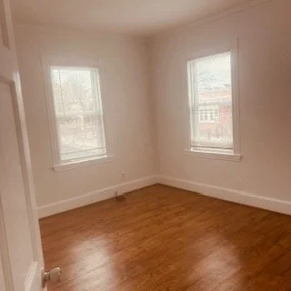 3 bed, 1 bath apartment for rent at 56 Hamilton St Unit 2, Hyde Park — photo 9 of 16
