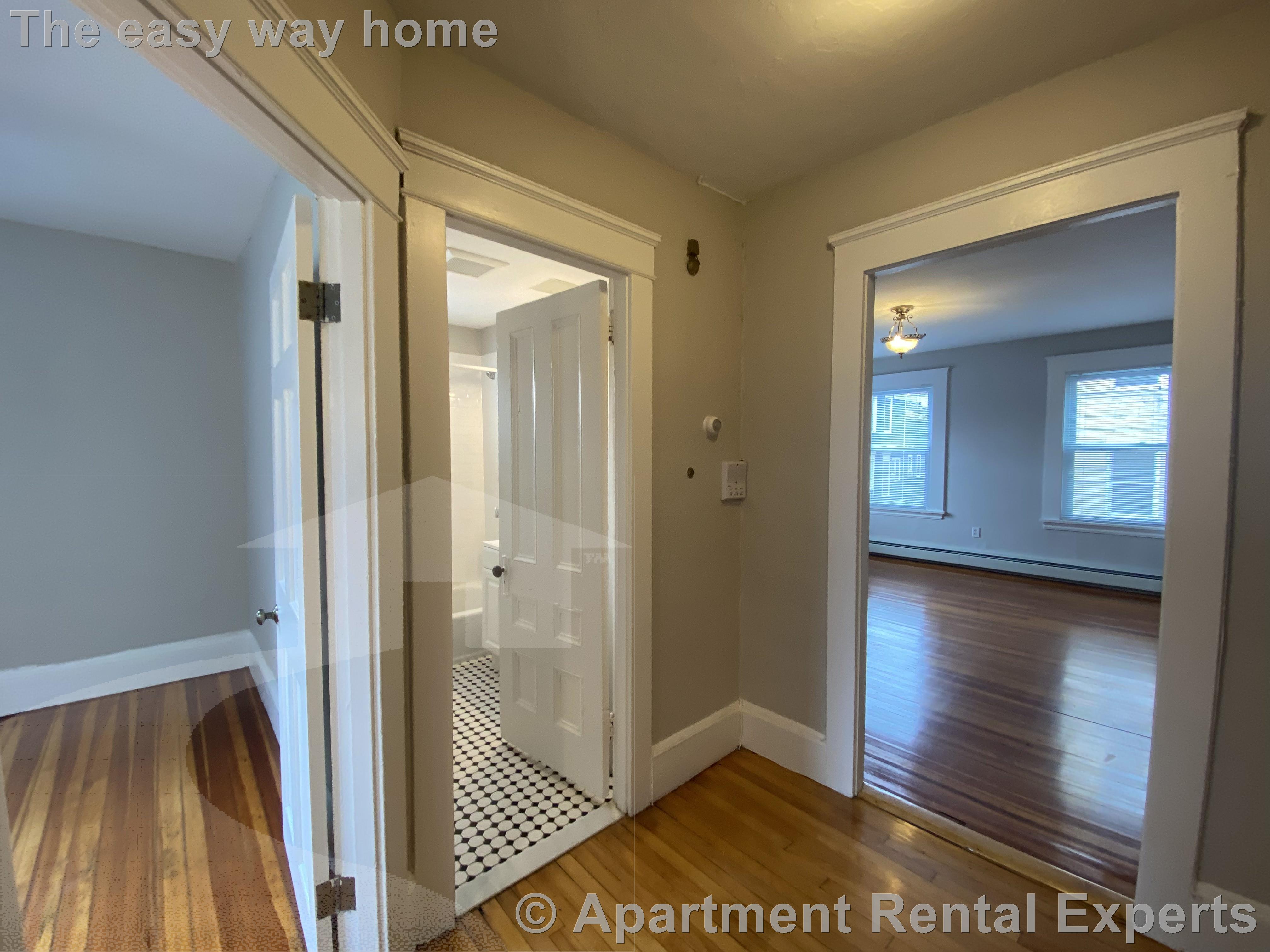1 bed, 1 bath apartment for rent at 56 Hancock St Unit 3, Central Square — photo 4 of 13