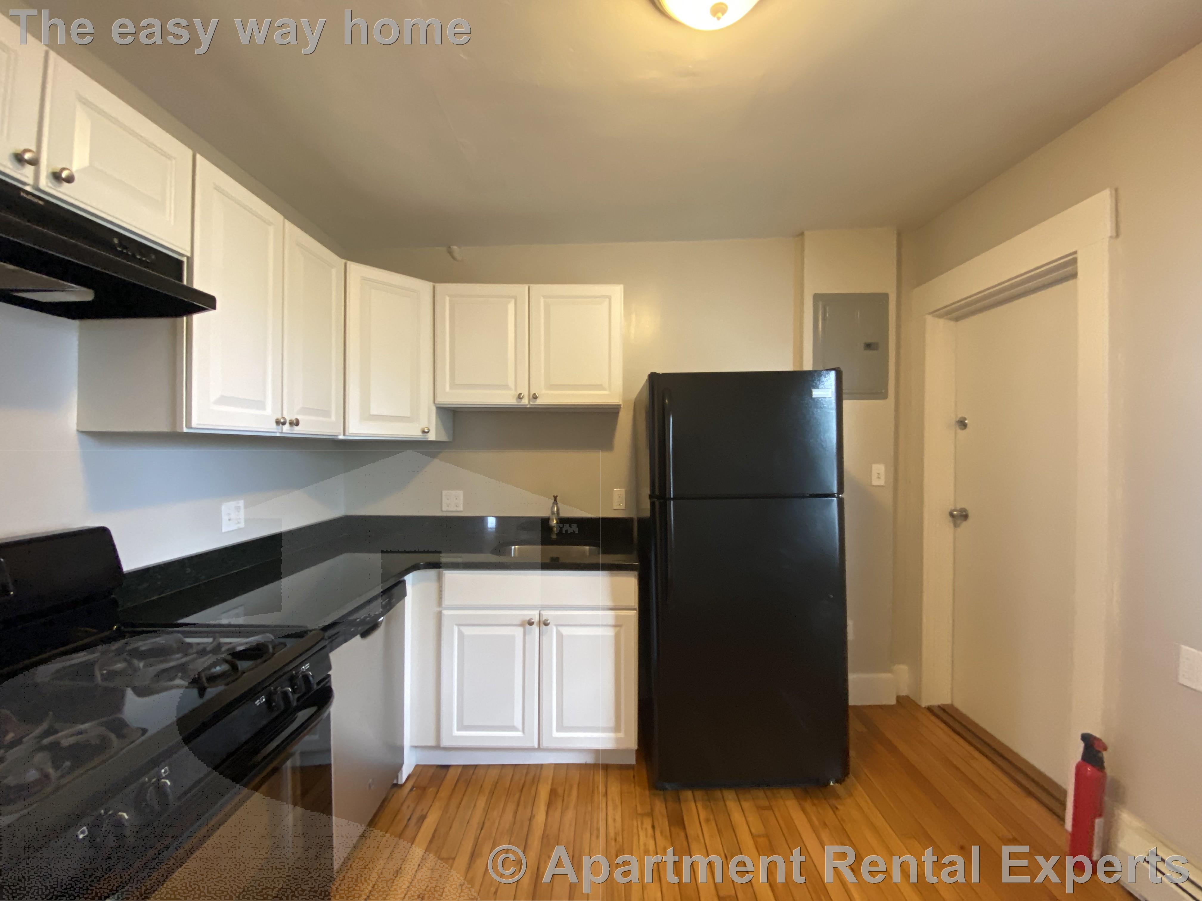 1 bed, 1 bath apartment for rent at 56 Hancock St Unit 3, Central Square — photo 3 of 13