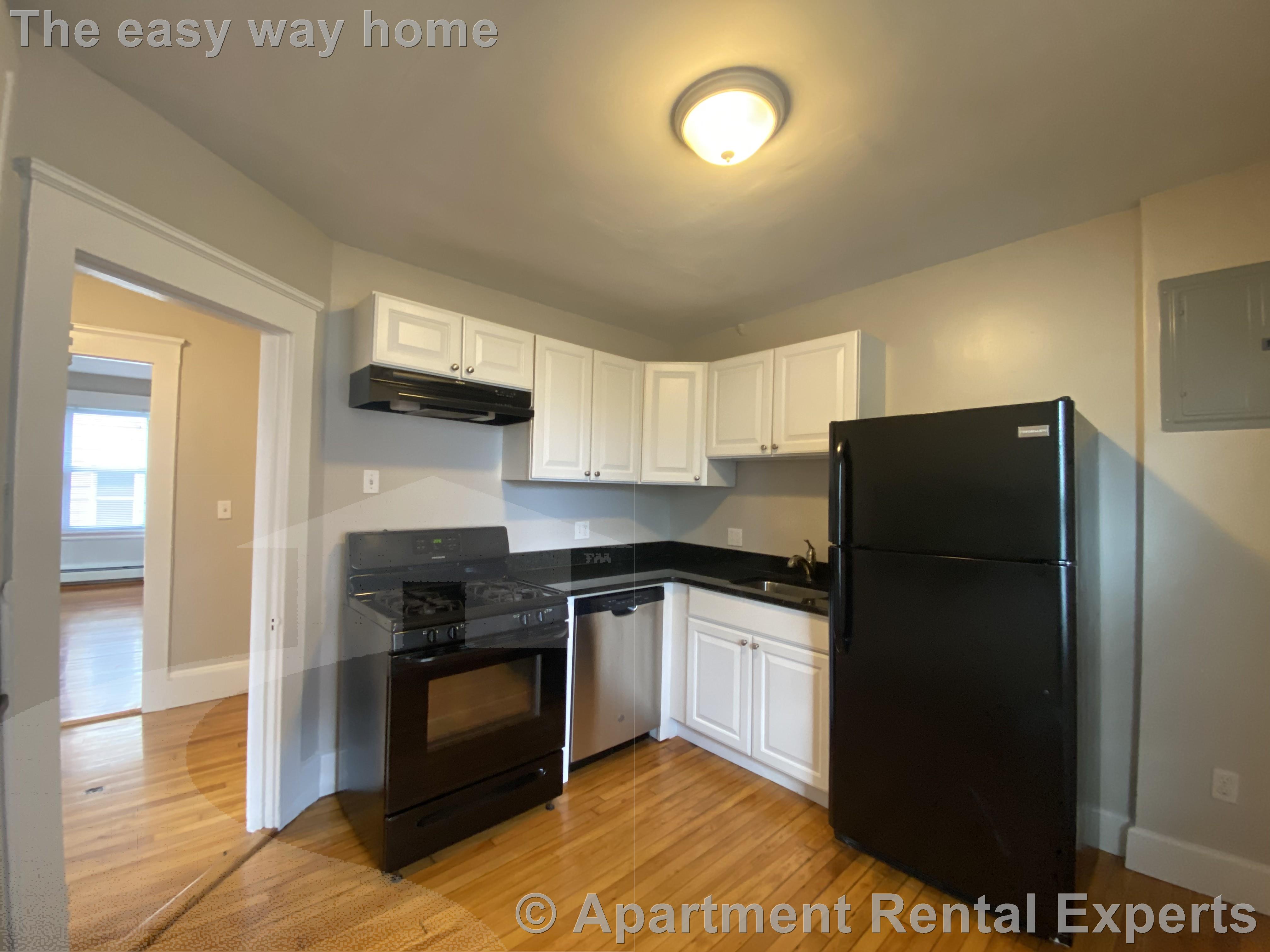 1 bed, 1 bath apartment for rent at 56 Hancock St Unit 3, Central Square — photo 2 of 13
