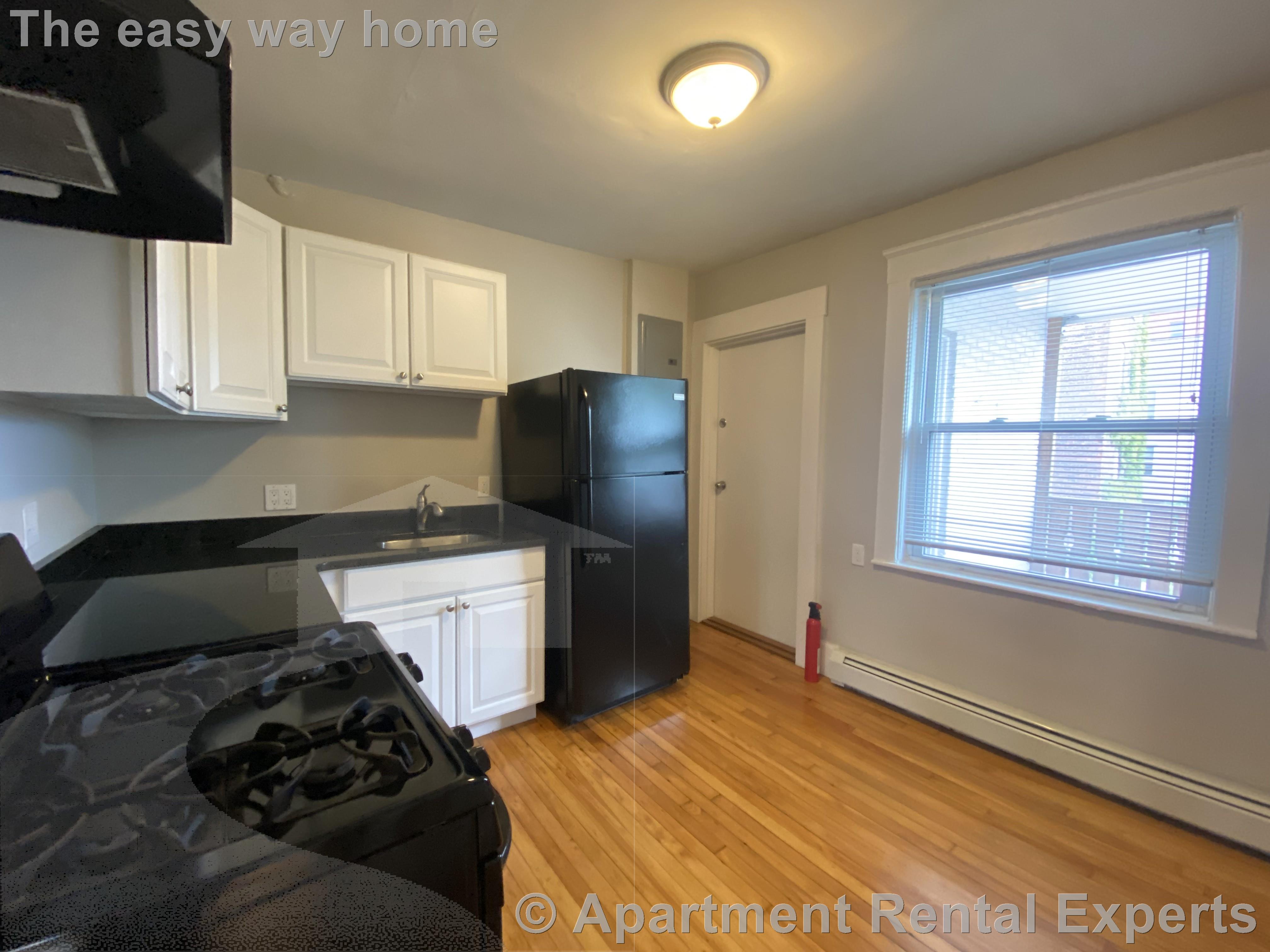 1 bed, 1 bath apartment for rent at 56 Hancock St Unit 3, Central Square — photo 1 of 13