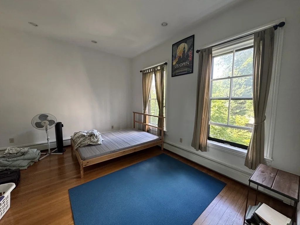 3 bed, 2 bath apartment for rent at 56 Hawes Unit 2, Coolidge Corner — photo 7 of 17
