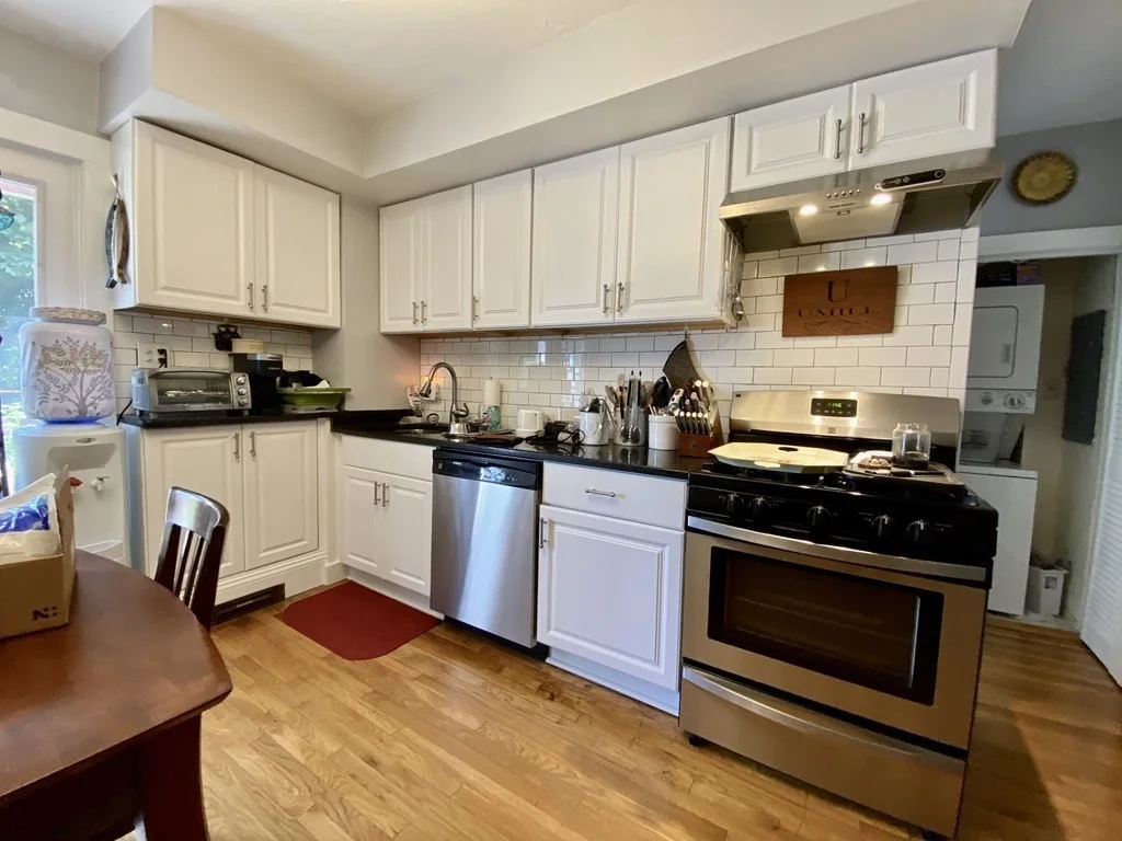 3 bed, 1 bath apartment for rent at 56 Jackson St Unit 2, Quincy — photo 3 of 26
