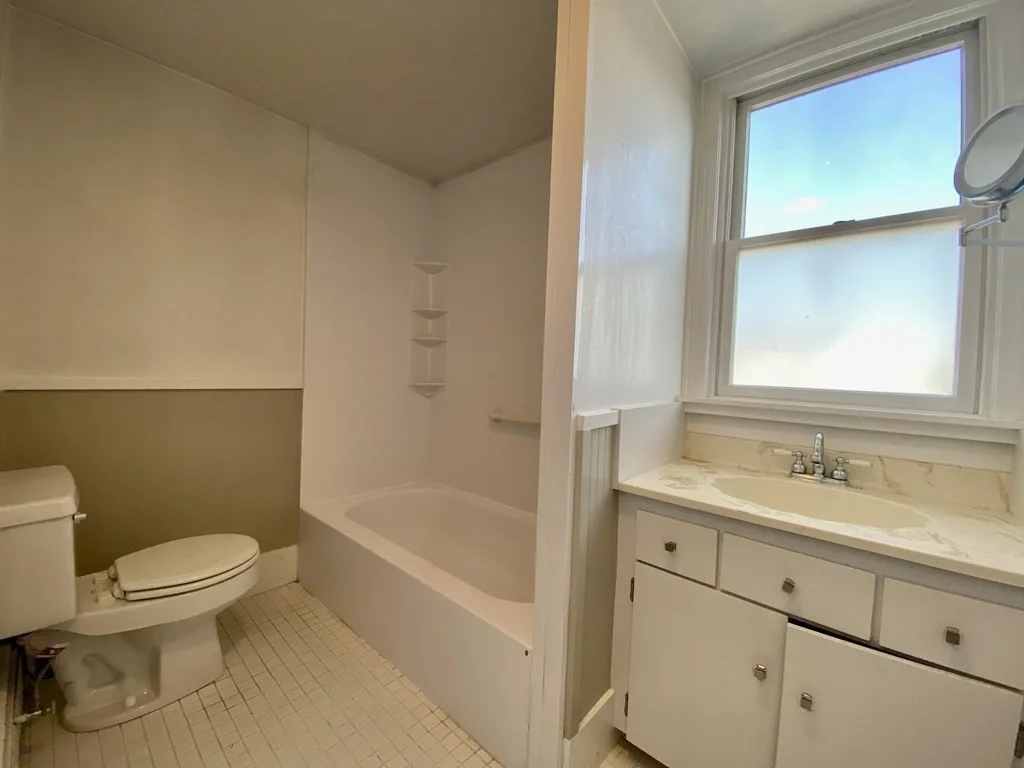 3 bed, 1 bath apartment for rent at 56 Jackson St Unit 2, Quincy — photo 19 of 26